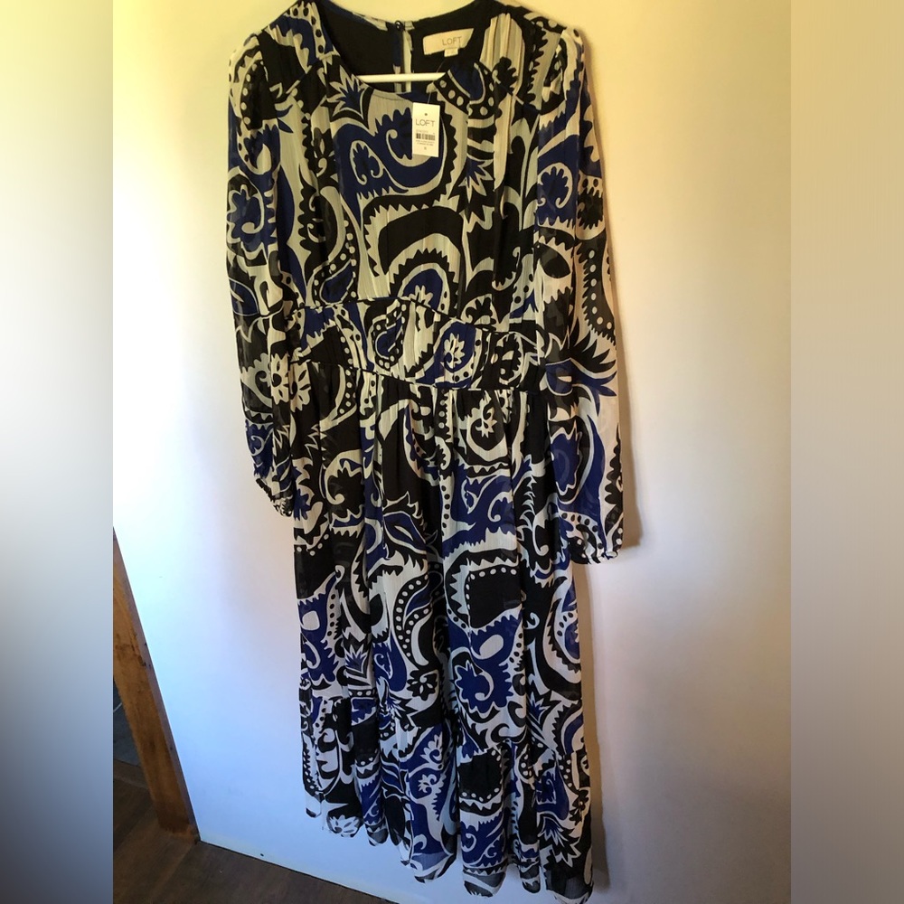 NWT LOFT Long Sleeve Maxi Dress